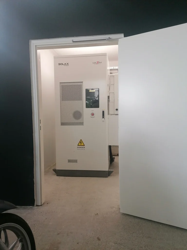 Projekt Fahrschule Mayr – Photovoltaik und Elektrotechnik