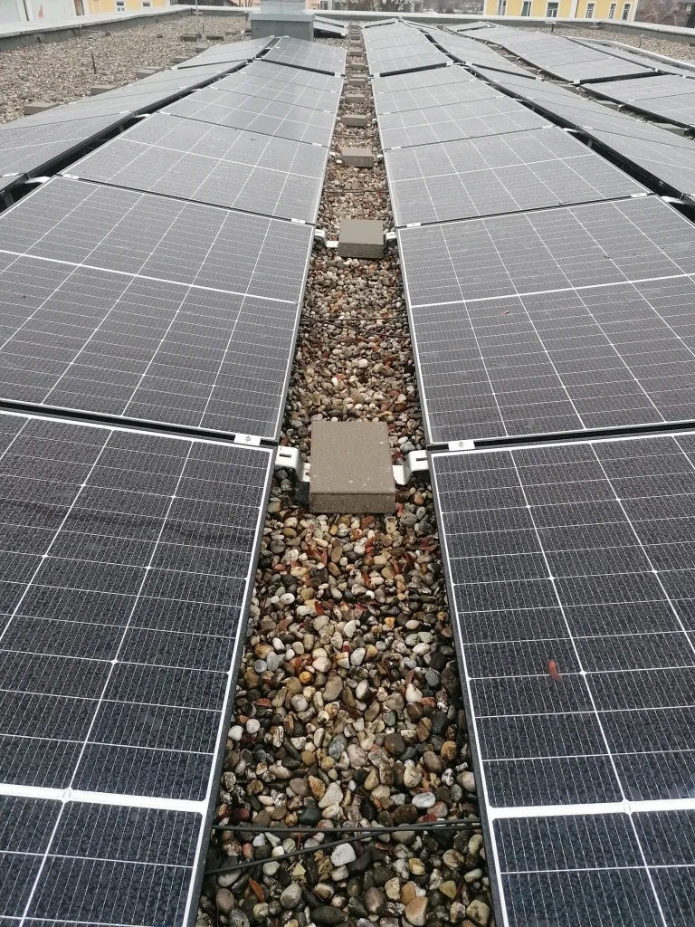 Projekt Volksschule & Festsaal Mattighofen – Photovoltaik und Elektrotechnik